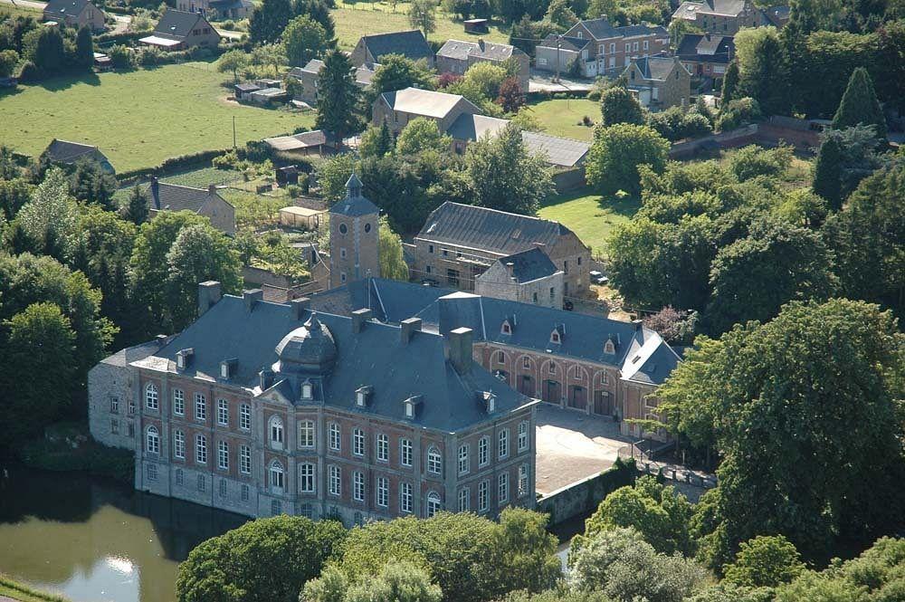 Chateau De Vierset Exterior photo